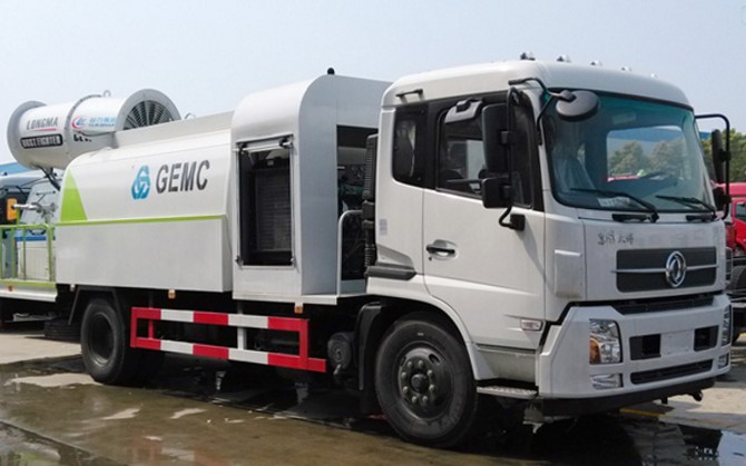 霧炮車圖片 霧炮車圖片