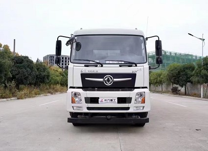 國六東風(fēng)專底D3V前四后八26方灑水車 國六東風(fēng)專底D3V前四后八26方灑水車