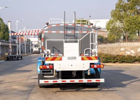 12方陜汽德創(chuàng)純電動(dòng)灑水車(chē)_楚勝牌CSC5187GPSSBEV型純電動(dòng)綠化噴灑車(chē) 12方陜汽德創(chuàng)純電動(dòng)灑水車(chē)_楚勝牌CSC5187GPSSBEV型純電動(dòng)綠化噴灑車(chē)